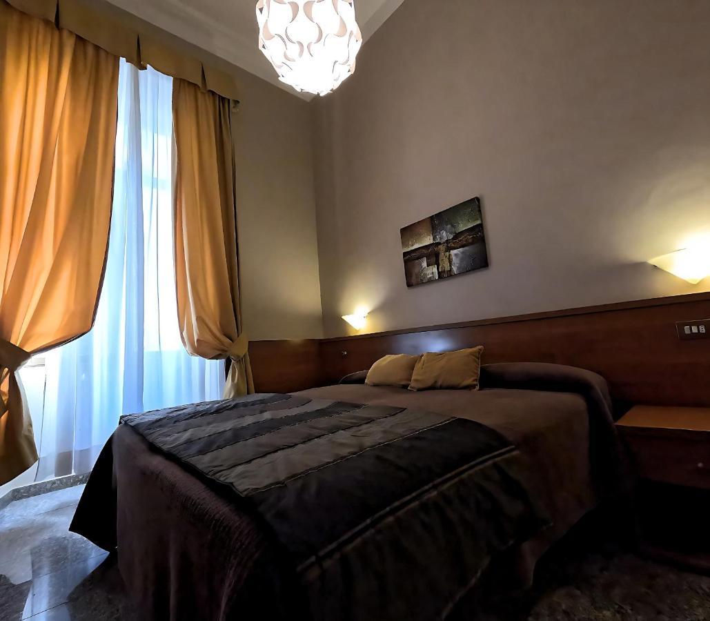 Hotel Cervia Roma Exterior foto