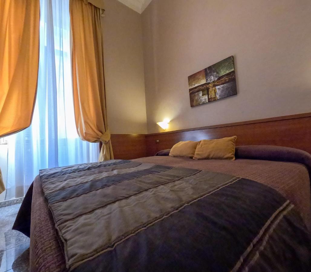 Hotel Cervia Roma Exterior foto
