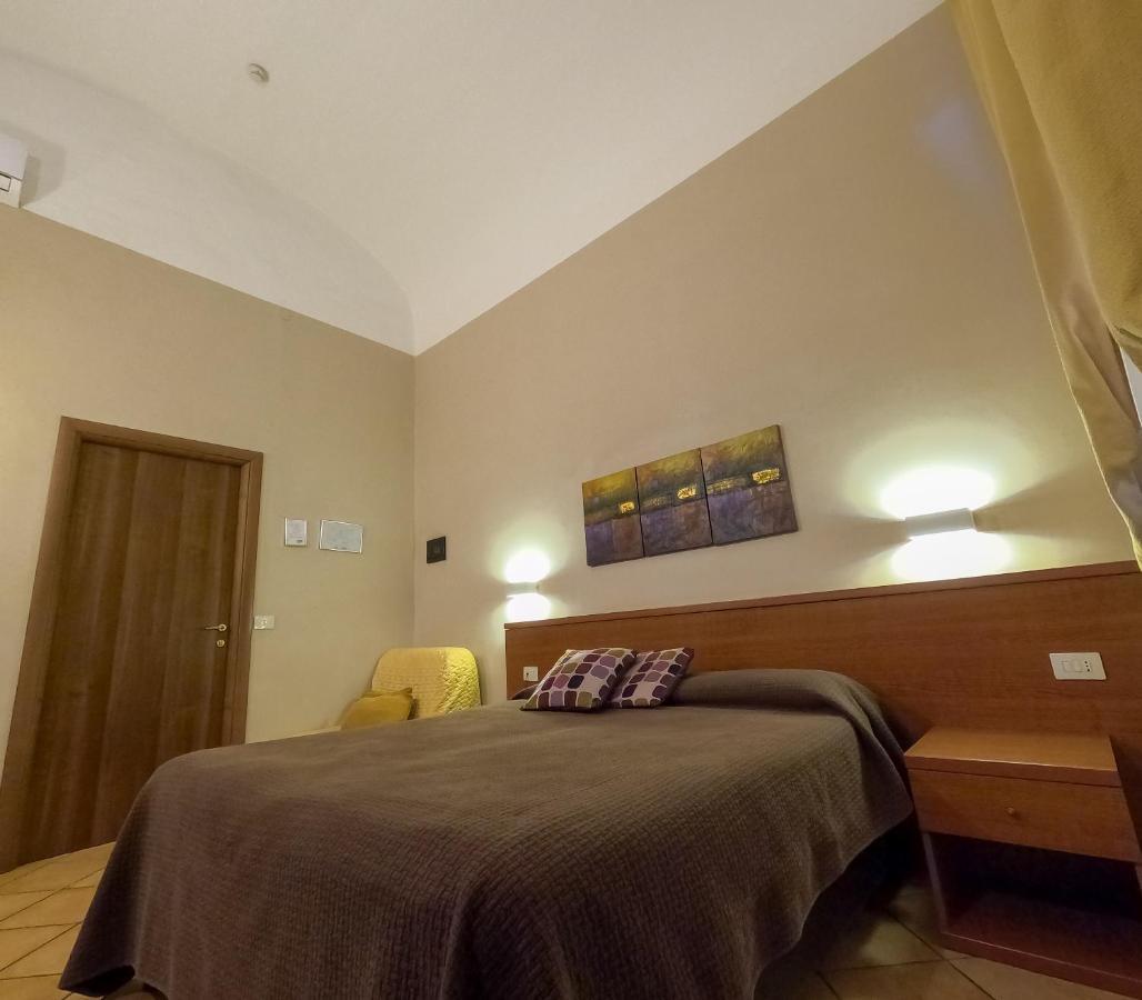 Hotel Cervia Roma Exterior foto