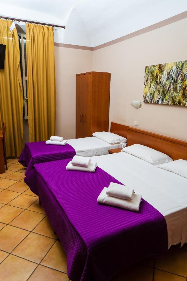 Hotel Cervia Roma Exterior foto